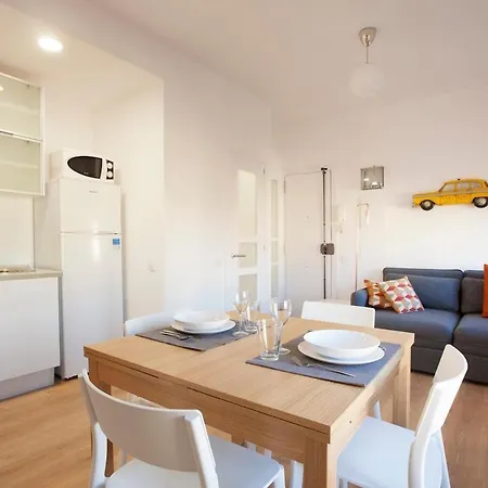 Renovated With Sea View, Vj Apartment *
