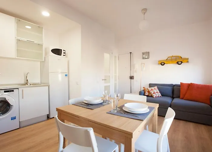 Renovated With Sea View, Vj Апартаменты *